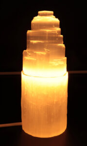Lampe Sélénite Montagne 20cm