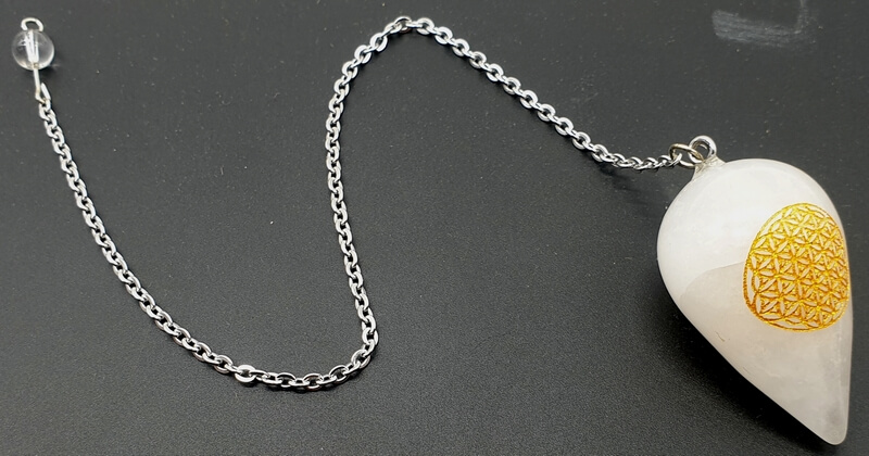Pendule Gravé Fleur de Vie 4cm – Cristal de Roche