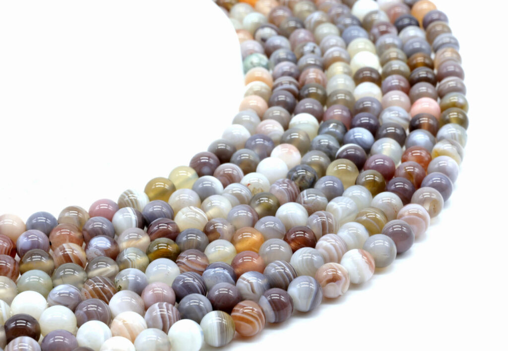 Perles Agate Bostwana &lsquo;AA&rsquo; 6mm sur fil 40cm